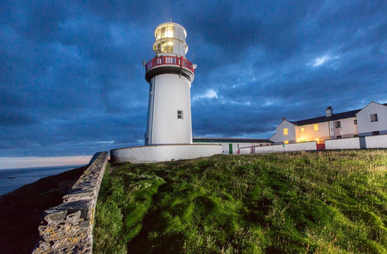 Galley Head Lightkeeper'S Houses Donoure Екстер'єр фото